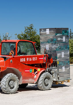 Introduction to Telescopic Materials Handlers